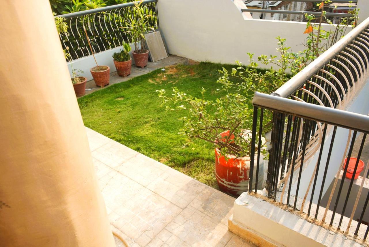 Yellow Homestay - Modern 2Bhk Ac Stay Jabalpur Buitenkant foto